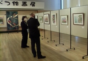 まくべつ絵画展の様子